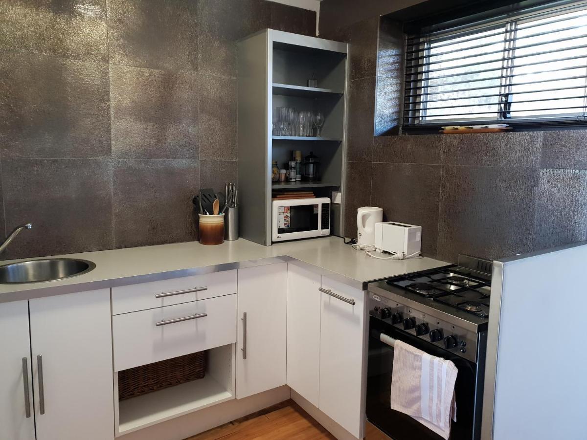 Studio 204 With Harbour, Ocean And Sunset Views From The Balcony Fremantle Extérieur photo